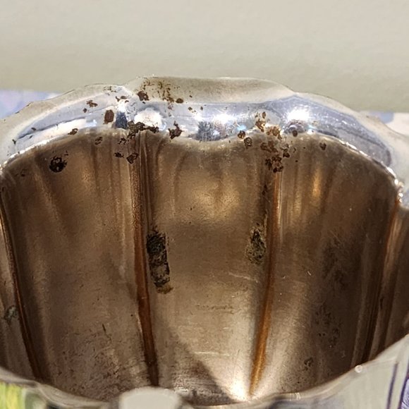 Vintage Wm Rogers MFG CO Silver Plate Fluted Creamer & Sugar Bowl # 624 - Picture 9 of 14